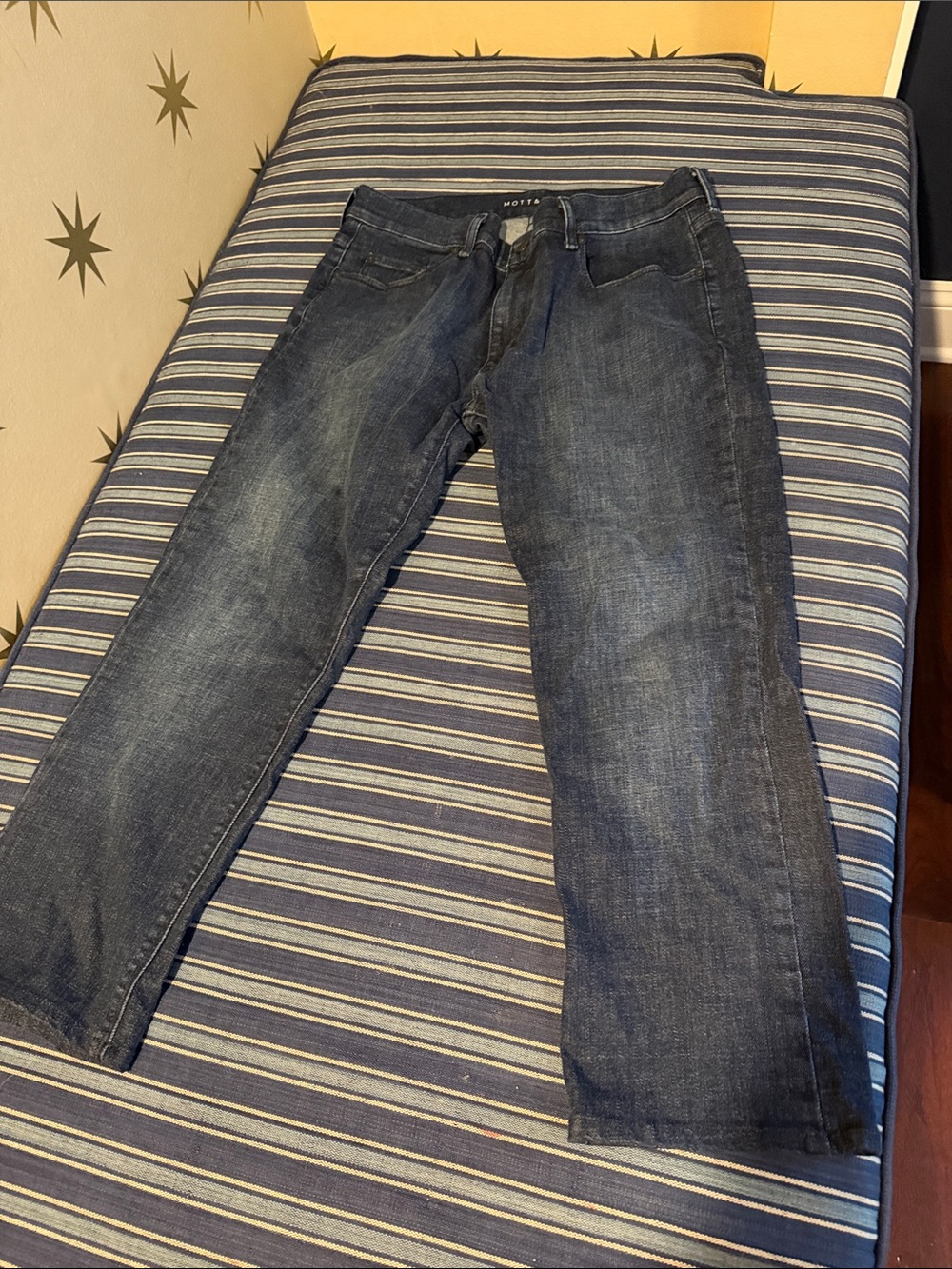 Men's Dark Wash Straight Fit Jeans - Mott & bow size 34w 30 l slim fit